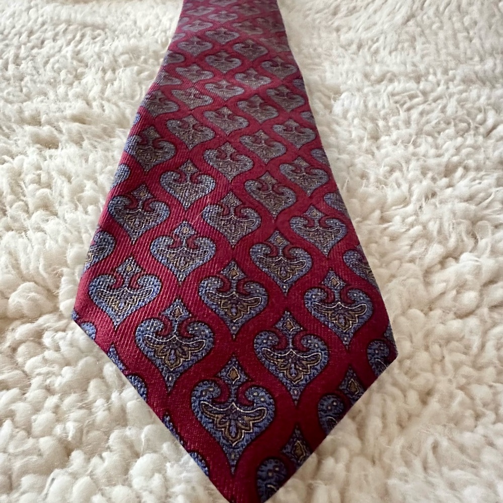 Burberry Burgundy and Blue Paisley Tie